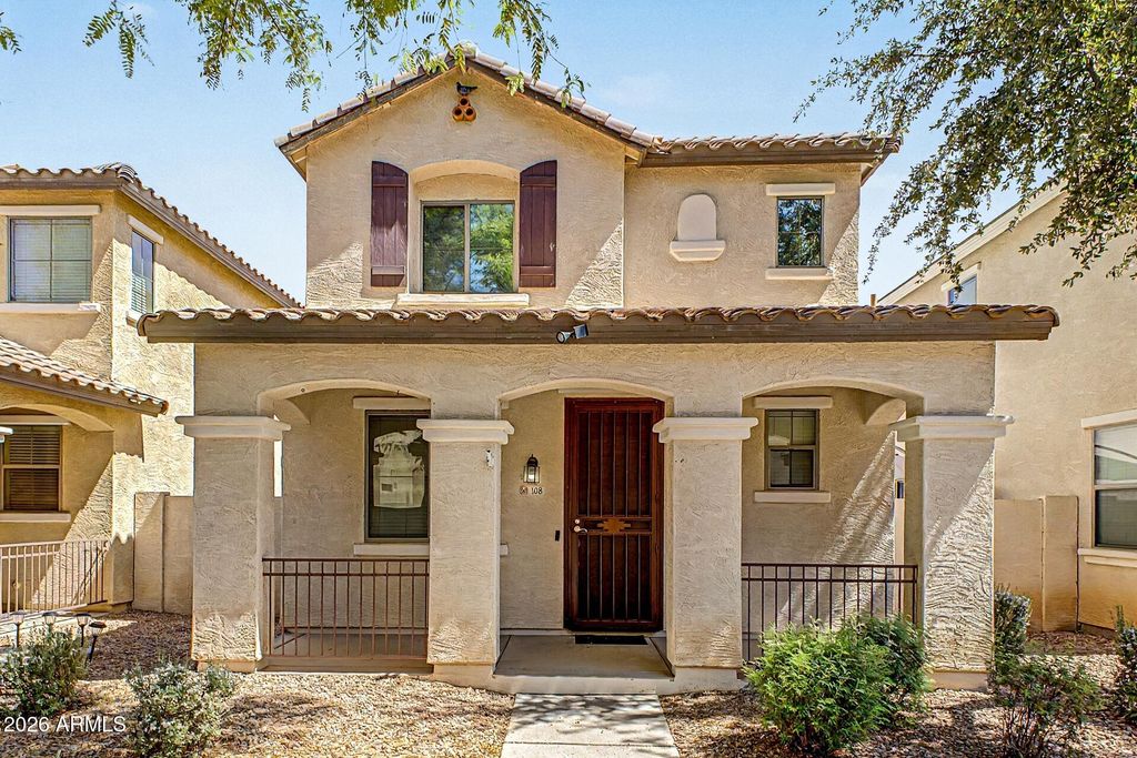 108 E PALOMINO Drive, Gilbert, AZ 85296 — exterior
