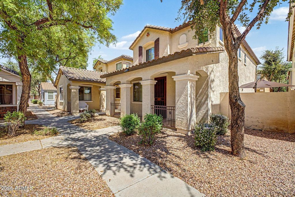 108 E PALOMINO Drive, Gilbert, AZ 85296 — photo 2