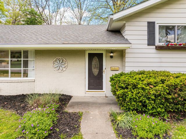 601 N Bittersweet Lane, Muncie, IN 47304