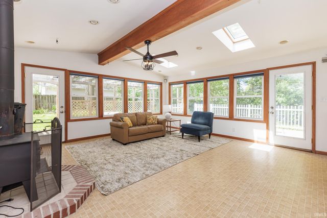 601 N Bittersweet Lane, Muncie, IN 47304