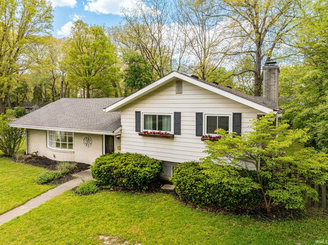 601 N Bittersweet Lane, Muncie, IN 47304