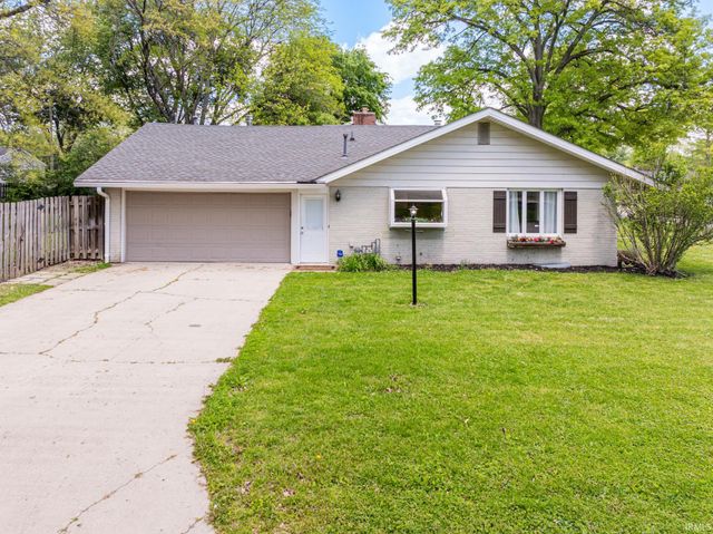 601 N Bittersweet Lane, Muncie, IN 47304
