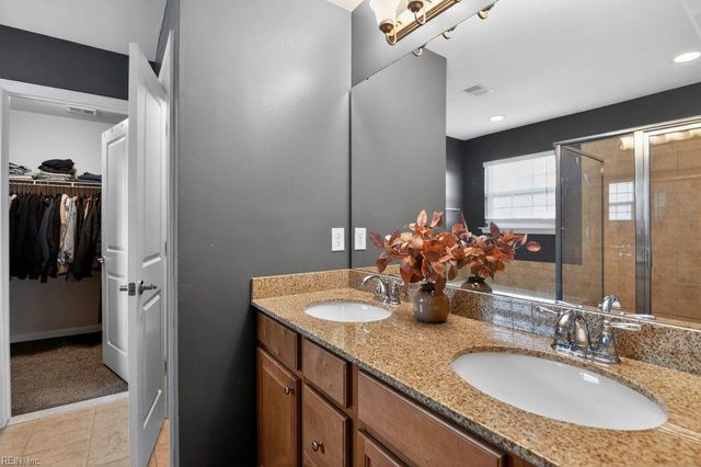 597 Leonard LN, Newport News, VA 23601