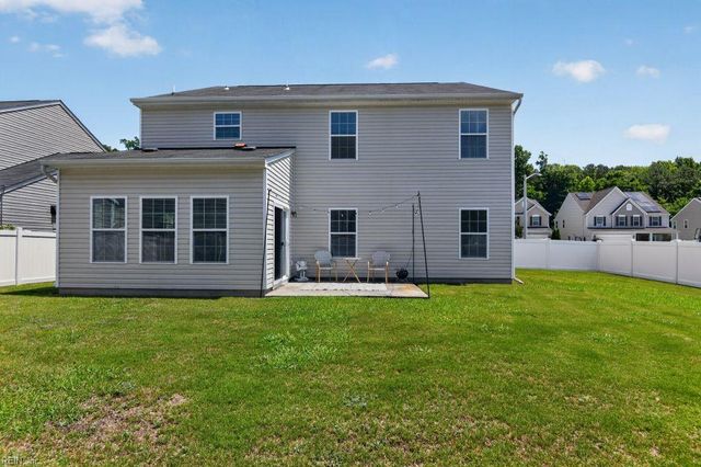 597 Leonard LN, Newport News, VA 23601
