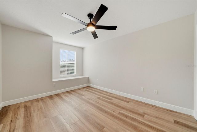 4905 WESSEX WAY, Land O Lakes, FL 34639