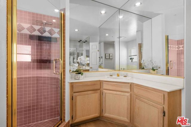 1932 Pelham Avenue 202, Los Angeles, CA 90025