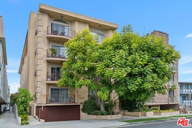 1932 Pelham Avenue 202, Los Angeles, CA 90025