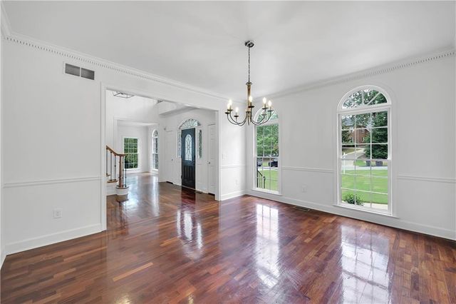 235 Plantation Way, Roswell, GA 30075