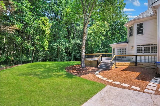 235 Plantation Way, Roswell, GA 30075