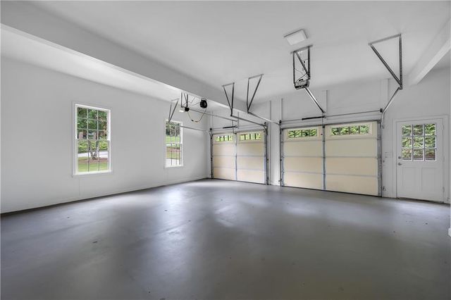 235 Plantation Way, Roswell, GA 30075