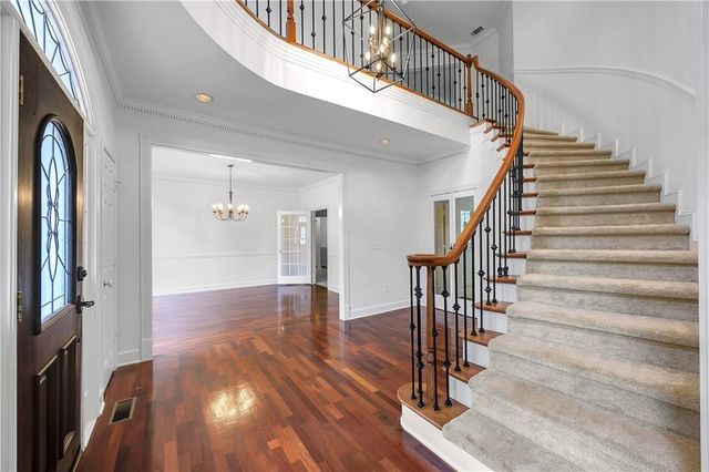 235 Plantation Way, Roswell, GA 30075
