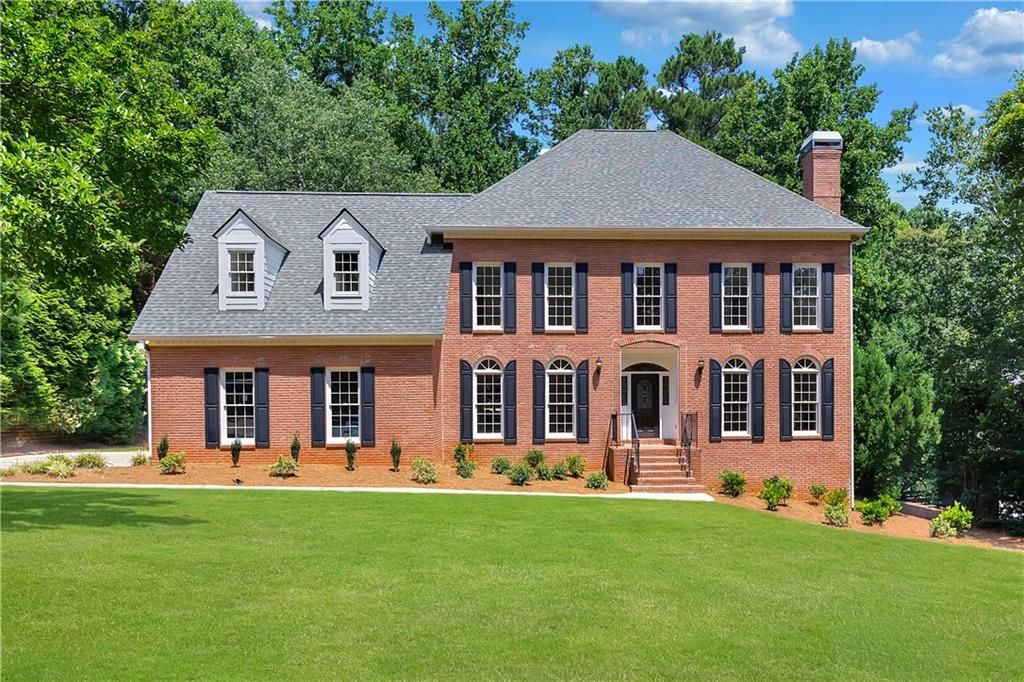 235 Plantation Way, Roswell, GA 30075