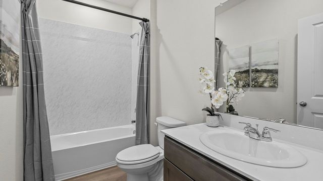 470 Sebastian Lane, Waxahachie, TX 75165