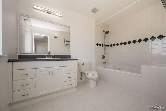 5783 Steutermann Road, Washington, MO 63090