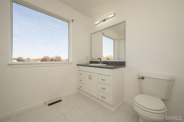 5783 Steutermann Road, Washington, MO 63090