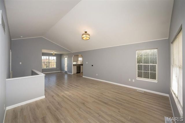 5783 Steutermann Road, Washington, MO 63090