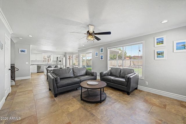412 S BONITO Drive, Gilbert, AZ 85233