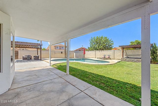 412 S BONITO Drive, Gilbert, AZ 85233