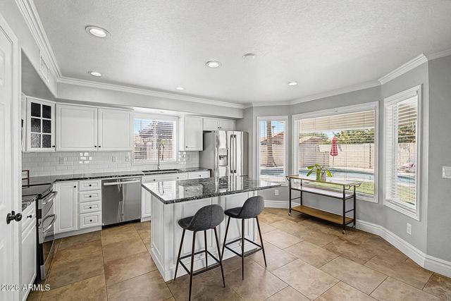412 S BONITO Drive, Gilbert, AZ 85233