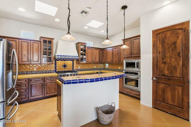 128 Circulo Vespucci, Tubac, AZ 85646