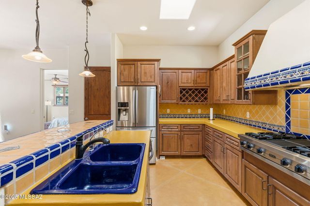 128 Circulo Vespucci, Tubac, AZ 85646