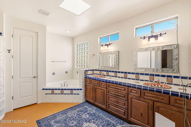 128 Circulo Vespucci, Tubac, AZ 85646