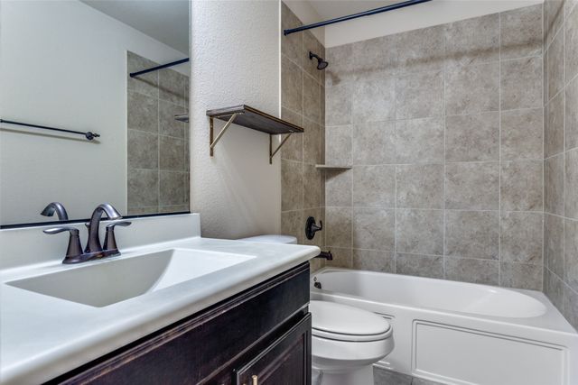 5841 Fir Tree Lane, Fort Worth, TX 76123