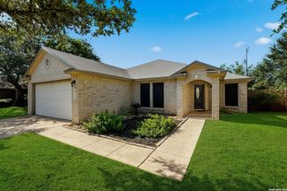 9222 CEDAR PT, Helotes, TX 78023