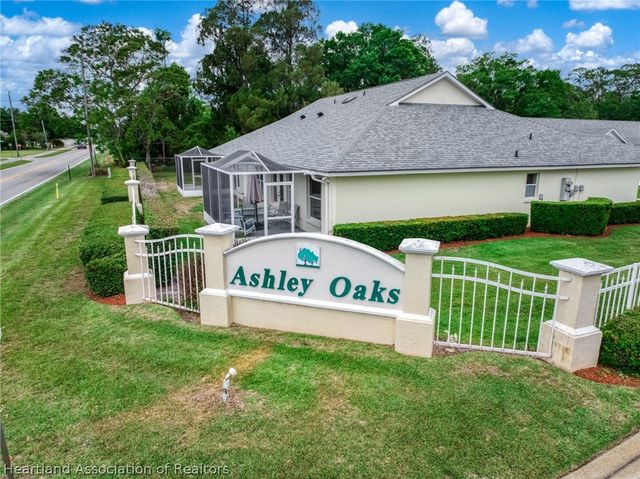2018 Ashley Oaks Circle, Sebring, FL 33870