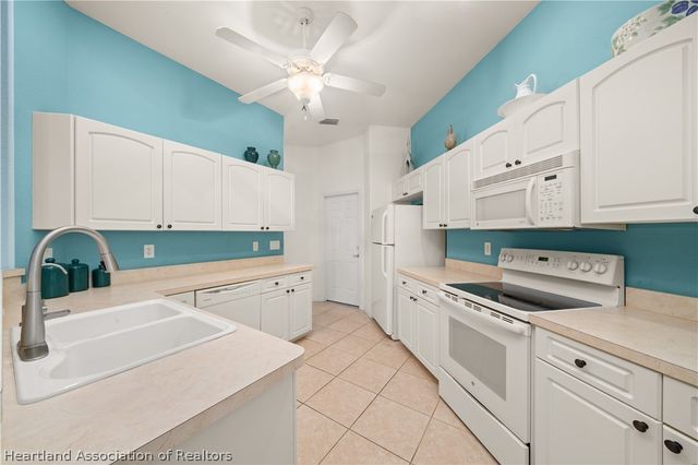 2018 Ashley Oaks Circle, Sebring, FL 33870