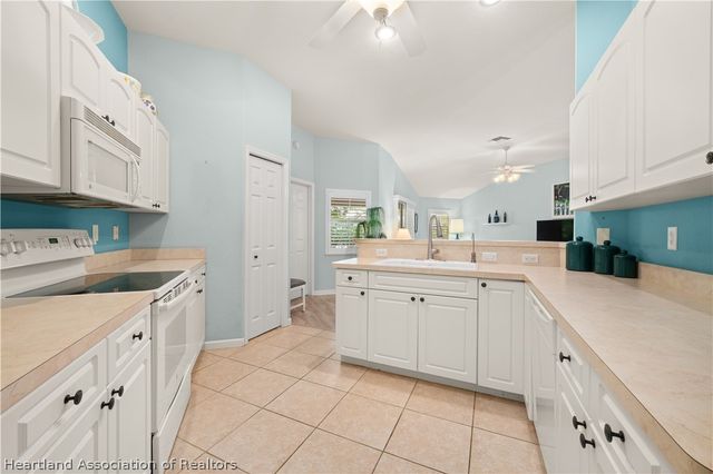 2018 Ashley Oaks Circle, Sebring, FL 33870