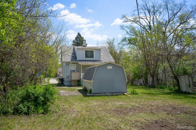 20475 San Juan Drive, Detroit, MI 48221