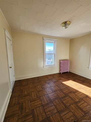 184 Trenchard Street, Yonkers, NY 10704