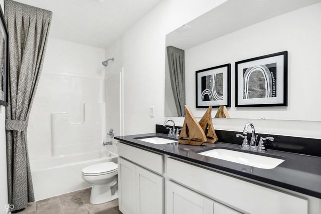 16704 Breton Road, Westfield, IN 46074