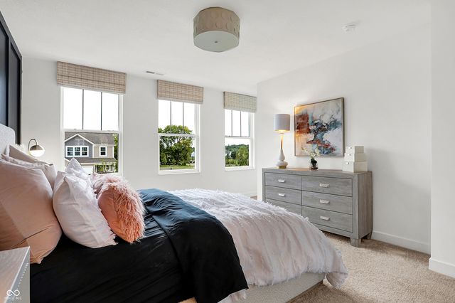 16704 Breton Road, Westfield, IN 46074