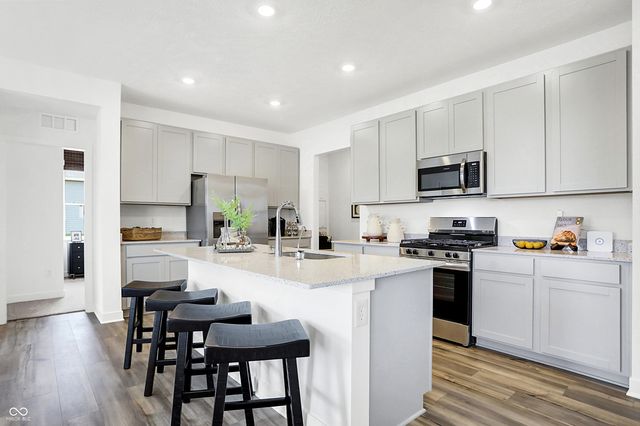 16704 Breton Road, Westfield, IN 46074