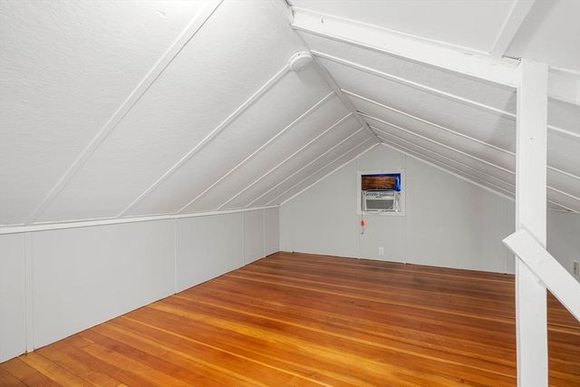 82 Cliff St, Quincy, MA 02169