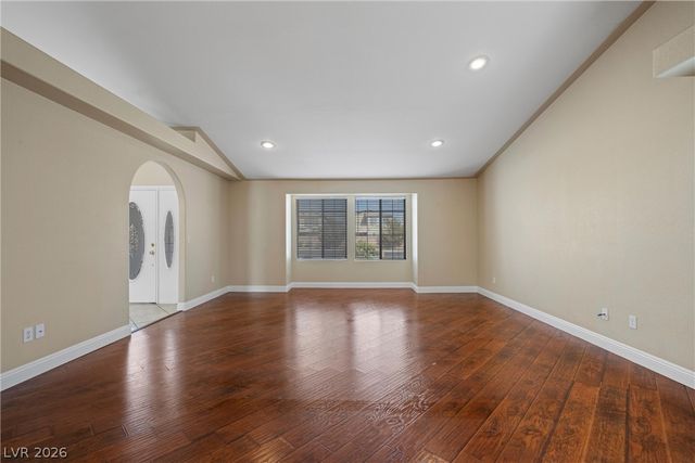8605 West COUGAR Avenue, Las Vegas, NV 89148