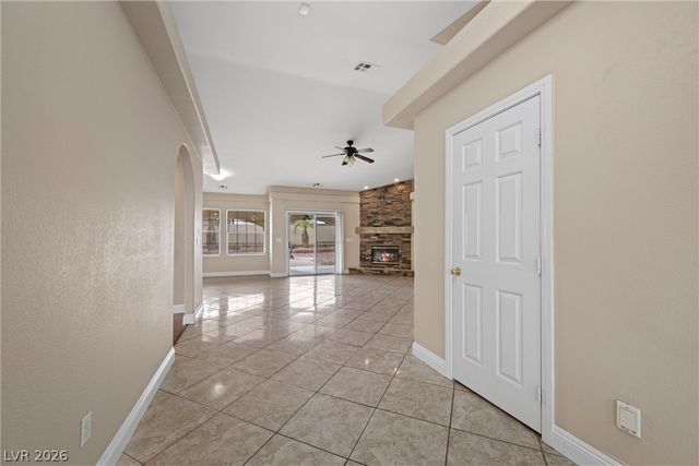8605 West COUGAR Avenue, Las Vegas, NV 89148