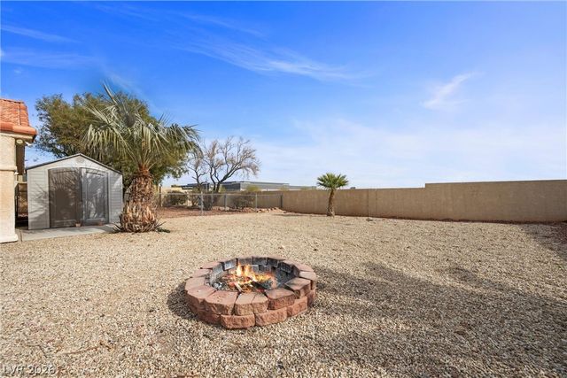 8605 West COUGAR Avenue, Las Vegas, NV 89148