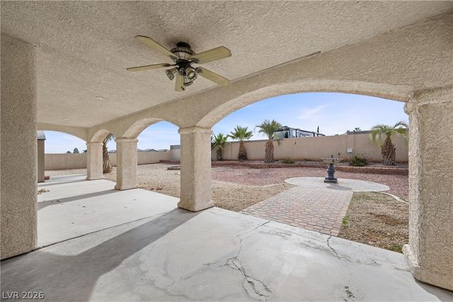 8605 West COUGAR Avenue, Las Vegas, NV 89148
