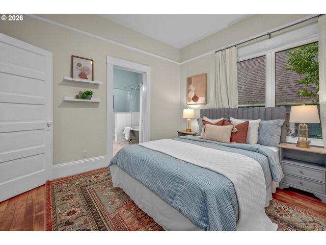 5525 Ne EVERETT St, Portland, OR 97213