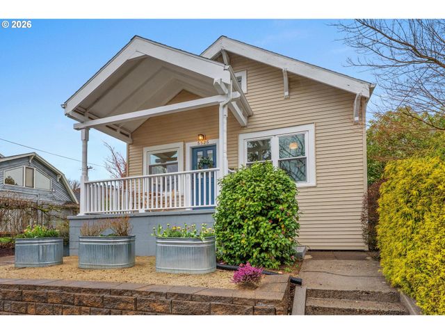 5525 Ne EVERETT St, Portland, OR 97213