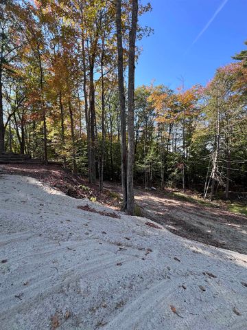 22 Ledge Hill Road, Tuftonboro, NH 03816