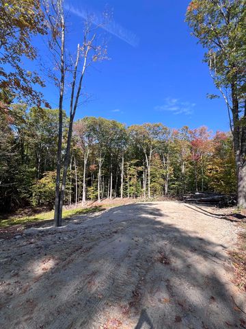 22 Ledge Hill Road, Tuftonboro, NH 03816