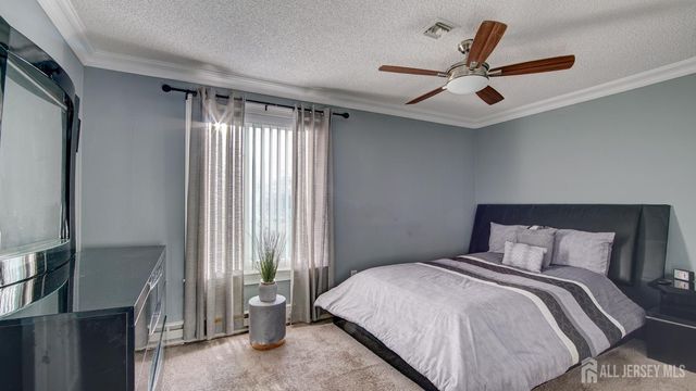 84-B Chatham Drive, Monroe, NJ 08831