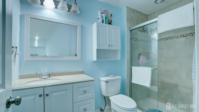 84-B Chatham Drive, Monroe, NJ 08831