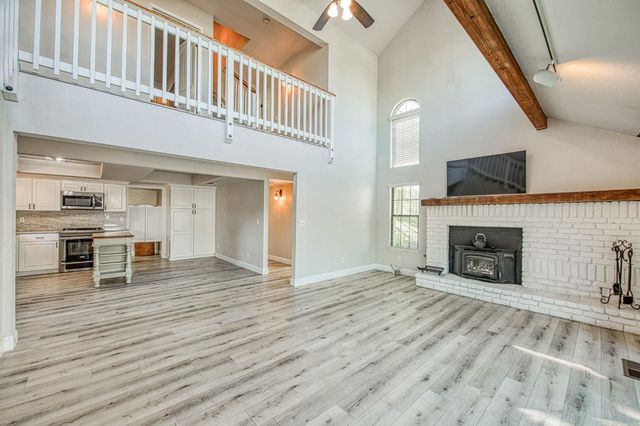 40624 Saddleback Road, Bass Lake, CA 93604