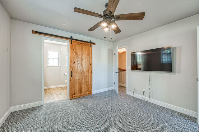 40624 Saddleback Road, Bass Lake, CA 93604