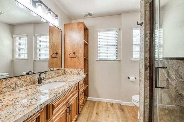 40624 Saddleback Road, Bass Lake, CA 93604